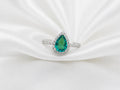 Luxe Touch Ring - Green